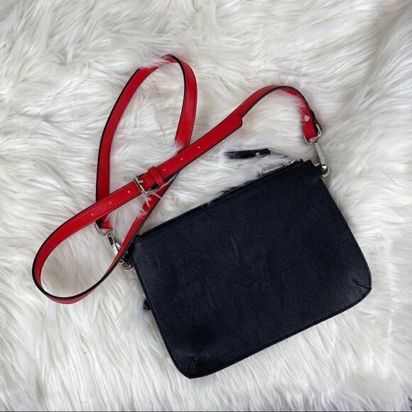 Calvin Klein Pebble Crossbody Bag - Picture 7 of 15